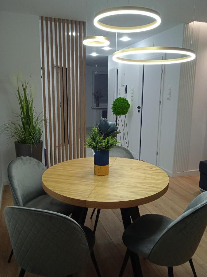 Apartament Olsztynska Apartment Radom Bagian luar foto